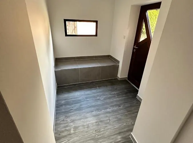 홈스테이 Zimmervermietung Altes Zollhaus *